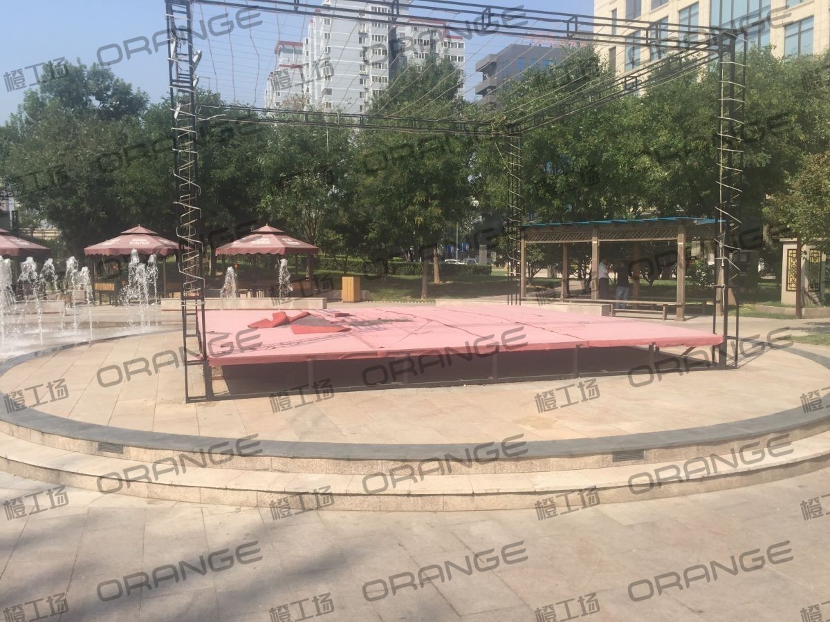 北京远洋未来广场-室外未来广场南门喷泉1