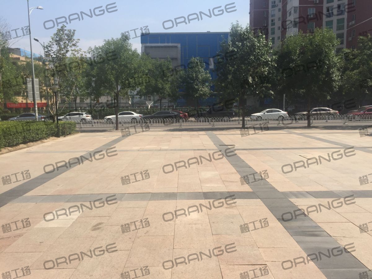 北京远洋未来广场-室外东南侧南门门南过道3