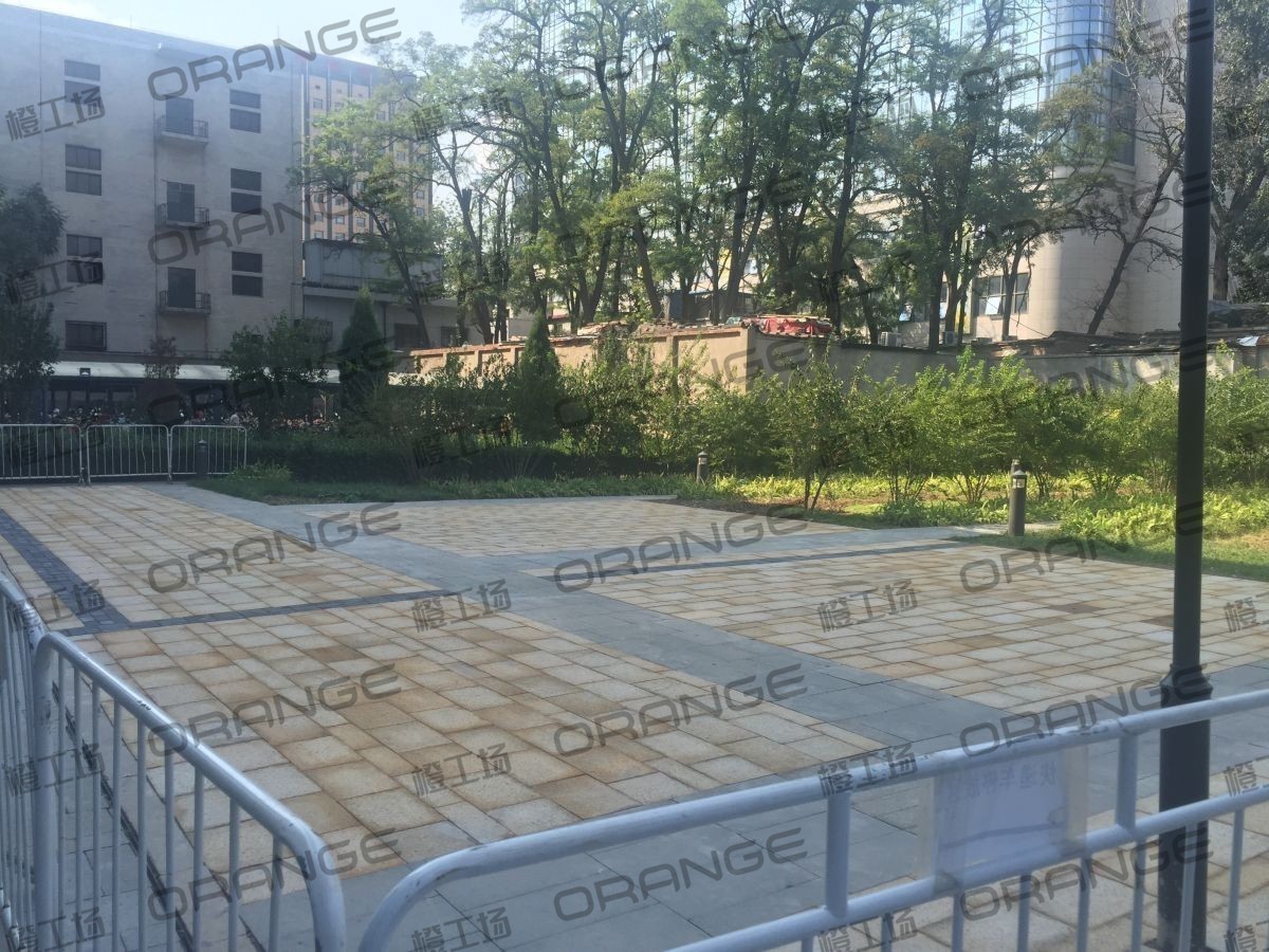 北京颐堤港-室外北侧自行车停放处东3