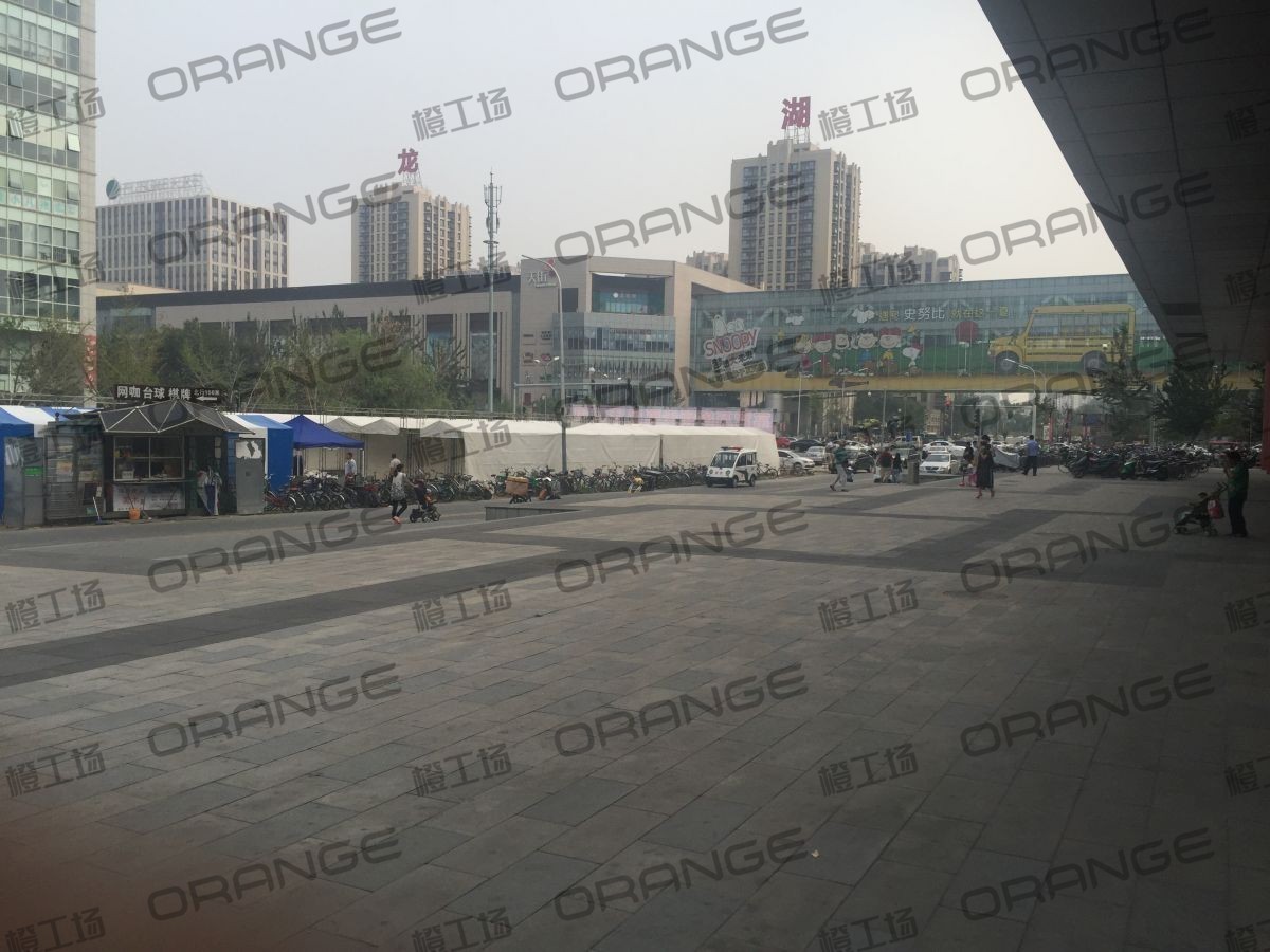 北京常营华联-室外华联东门门前3