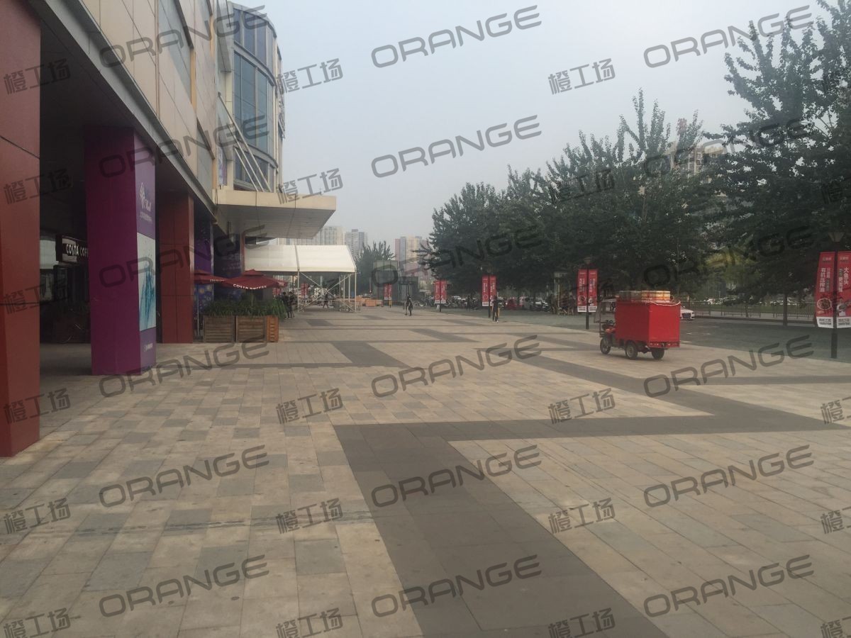 北京常营华联-室外购物中心南侧东部广场3