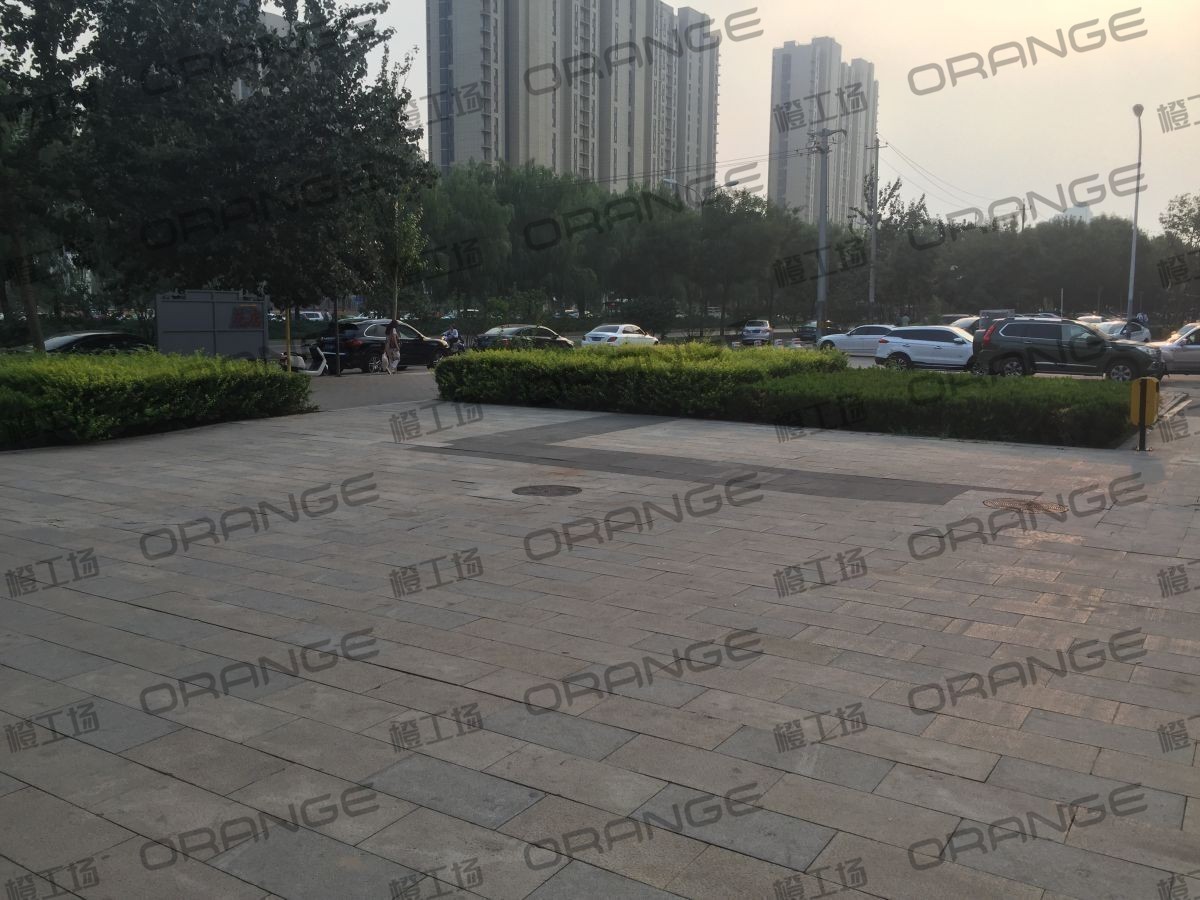 北京常营华联-室外东区西侧必胜客门前3