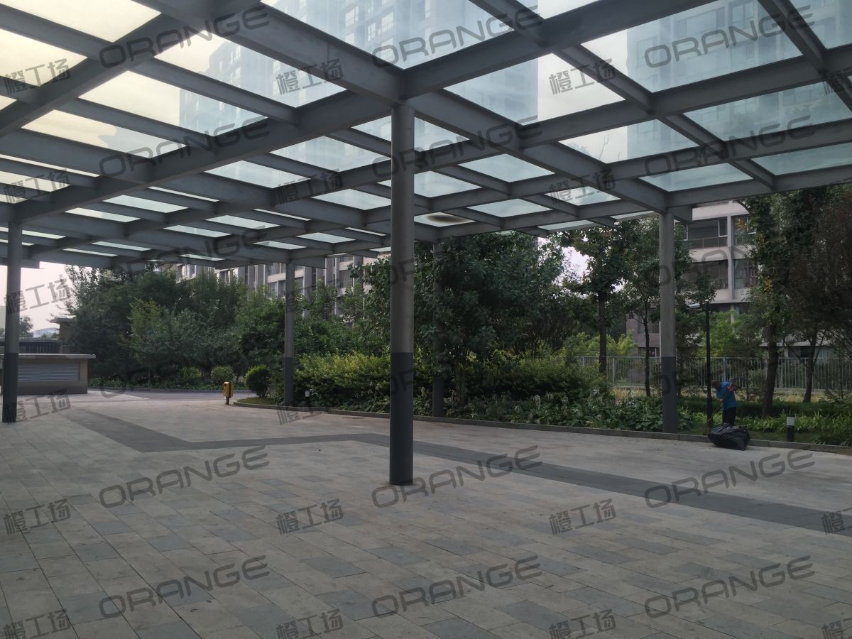 北京常营华联-室外东区北侧防控中心门前2