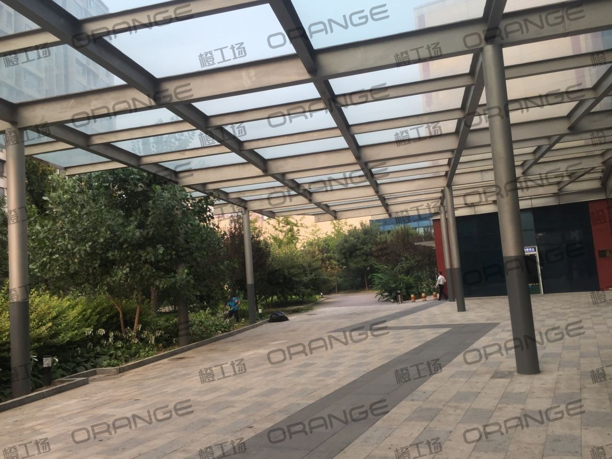 北京常营华联-室外东区北侧防控中心门前4