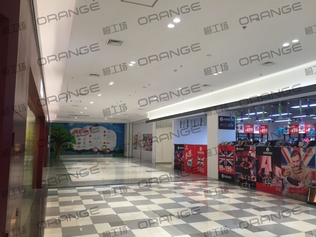 北京常营华联-室内一层东区西侧中庭2