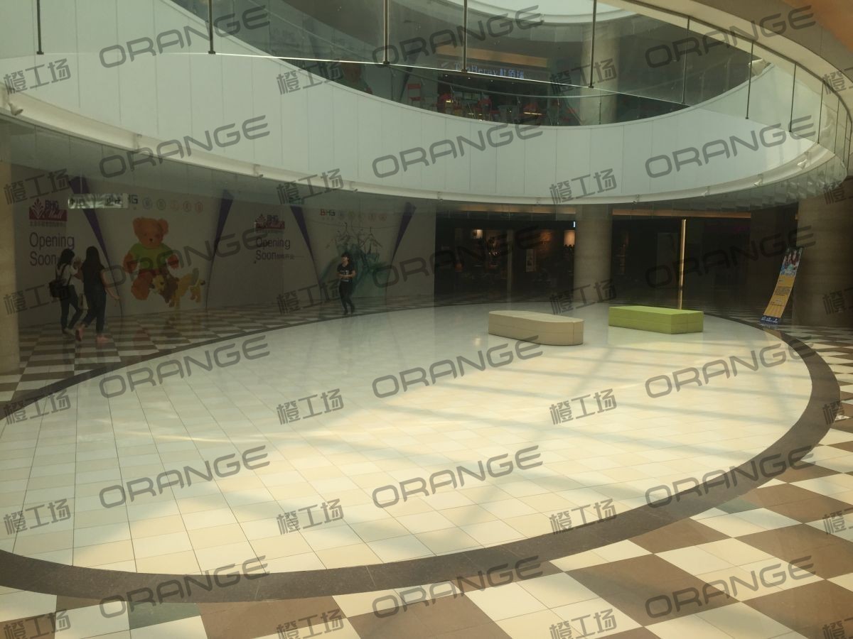 北京常营华联-室内二楼西侧环廊中厅久心门前2