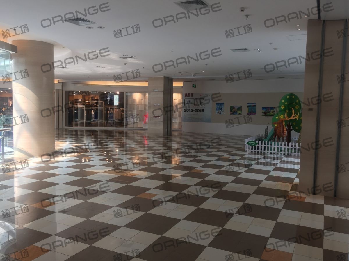 北京常营华联-室内二楼东侧中庭环廊东3