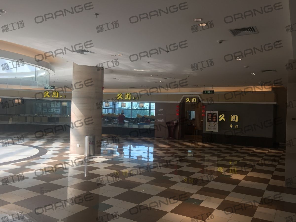 北京常营华联-室内二楼中庭环廊东（2块对应3楼）3