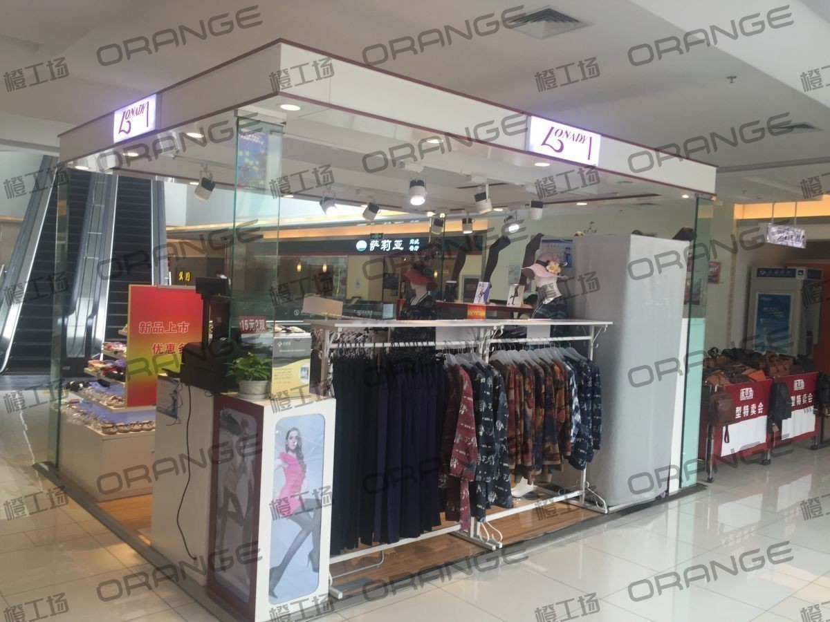 北京常营华联-室内二楼西侧中庭环廊西（2块对应3楼）3