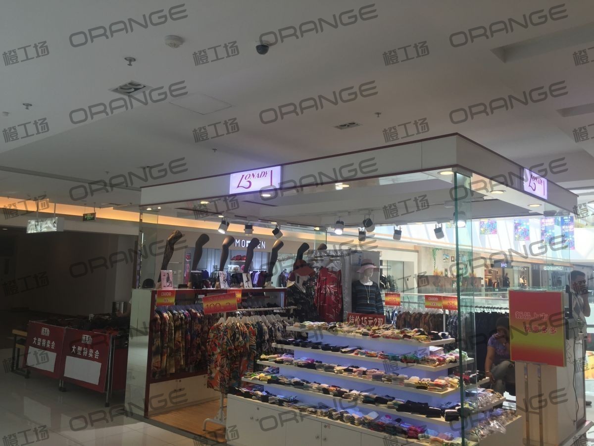 北京常营华联-室内二楼西侧中庭环廊西（2块对应3楼）4