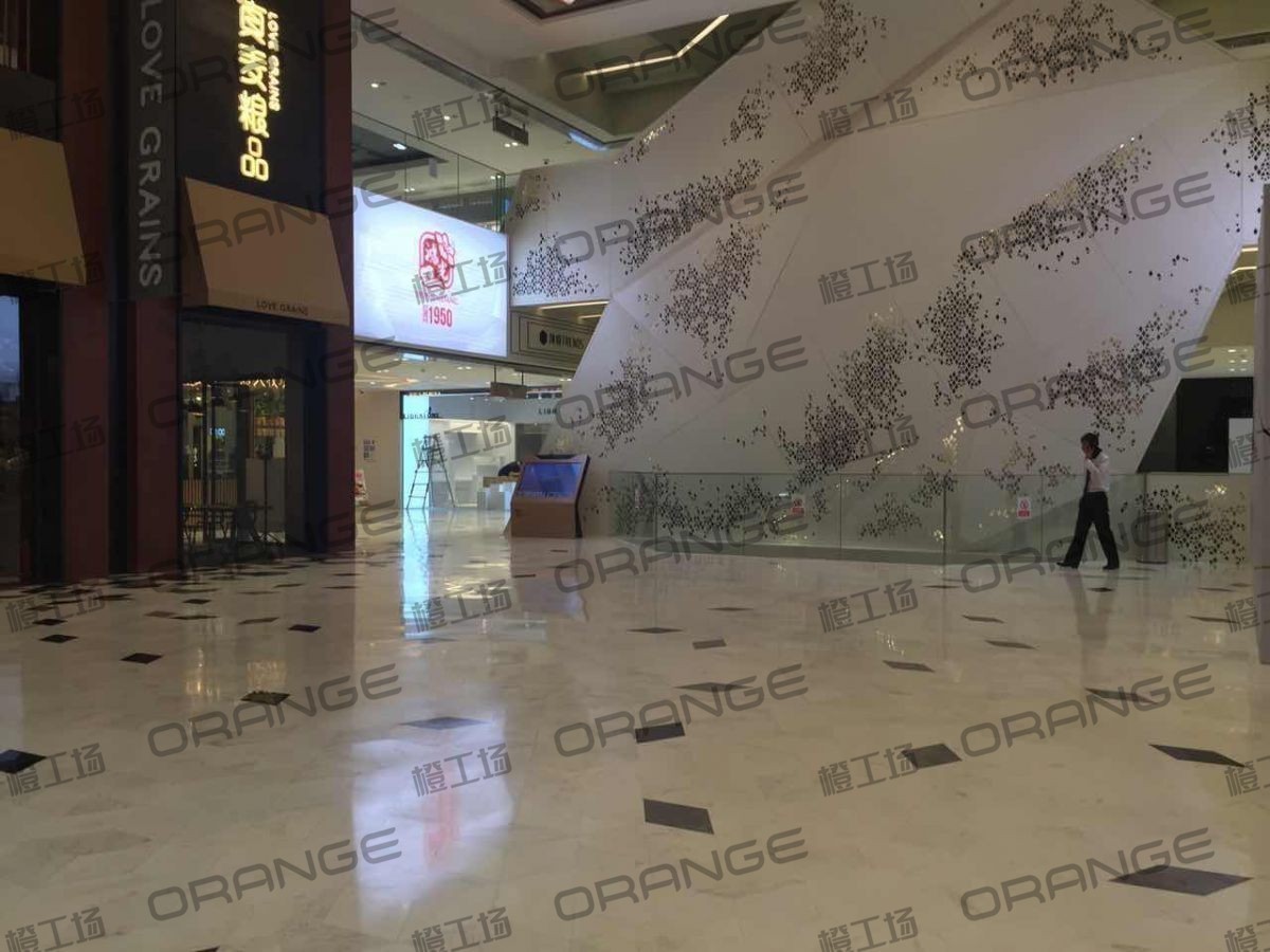 北京通盈中心-室内一楼中庭2