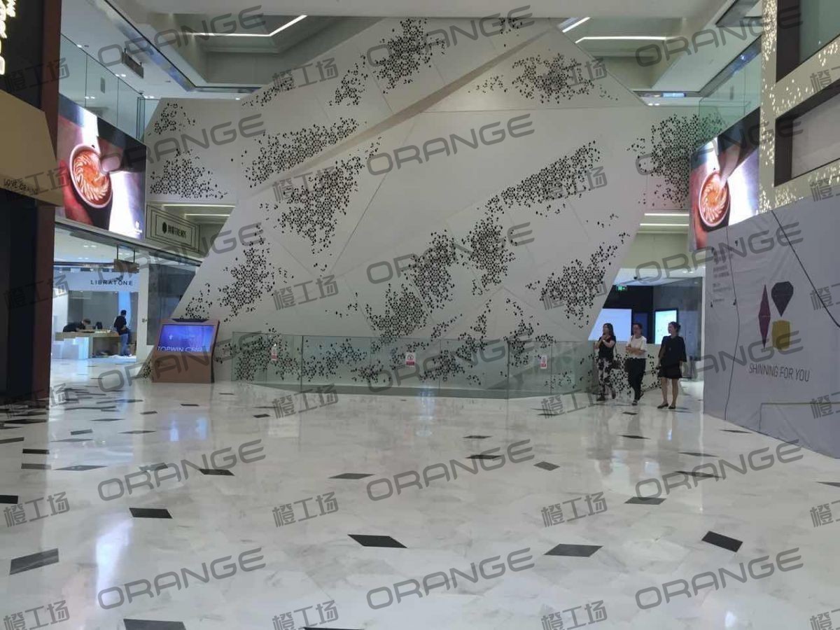 北京通盈中心-室内一楼中庭3