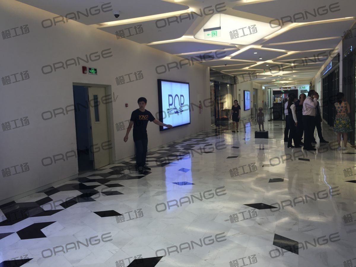 北京通盈中心-室内一楼服务台北侧走廊4