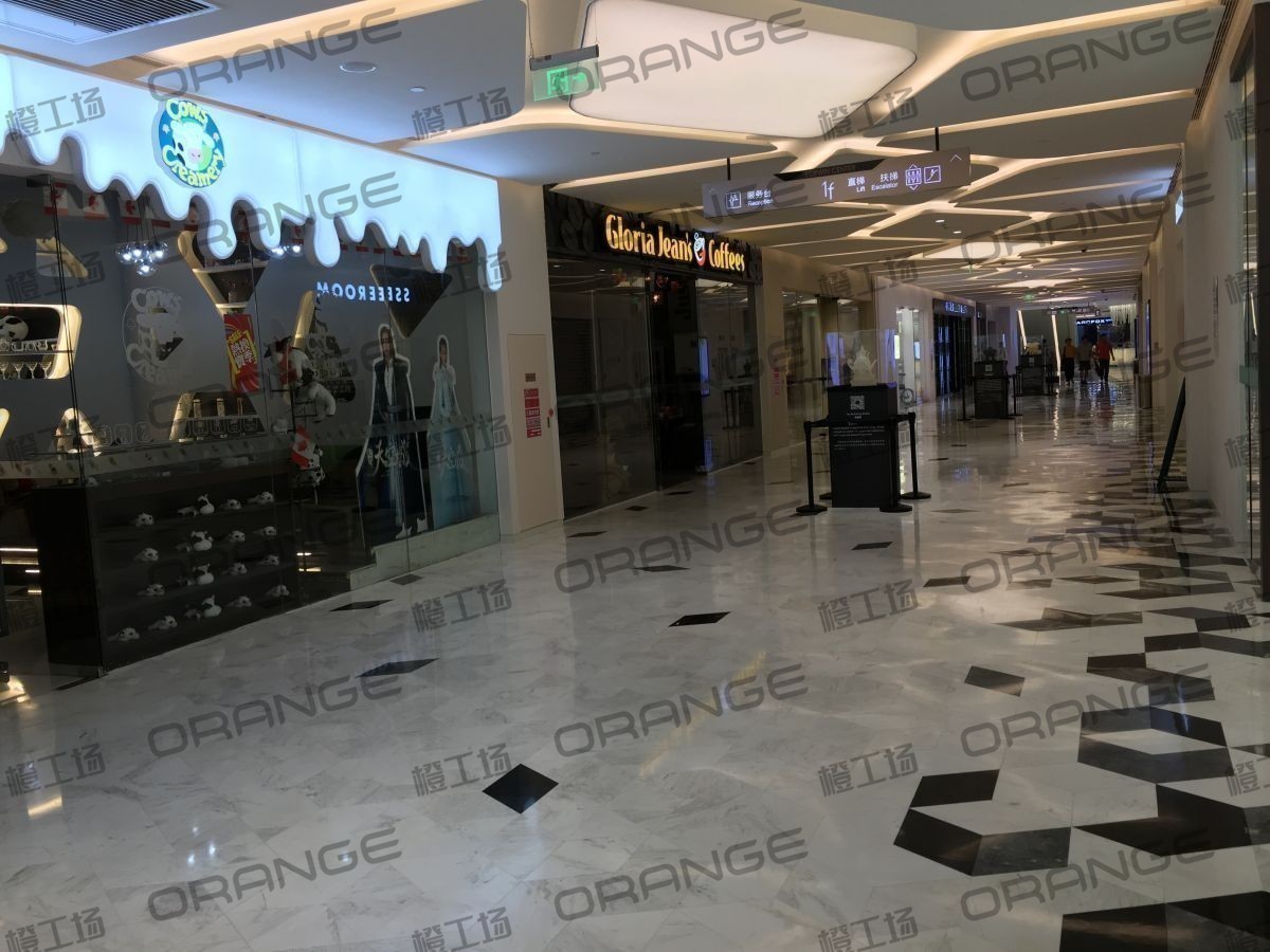 北京通盈中心-室内一楼服务台北侧走廊3