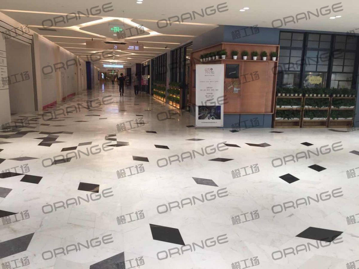 北京通盈中心-室内二楼juice time门前2