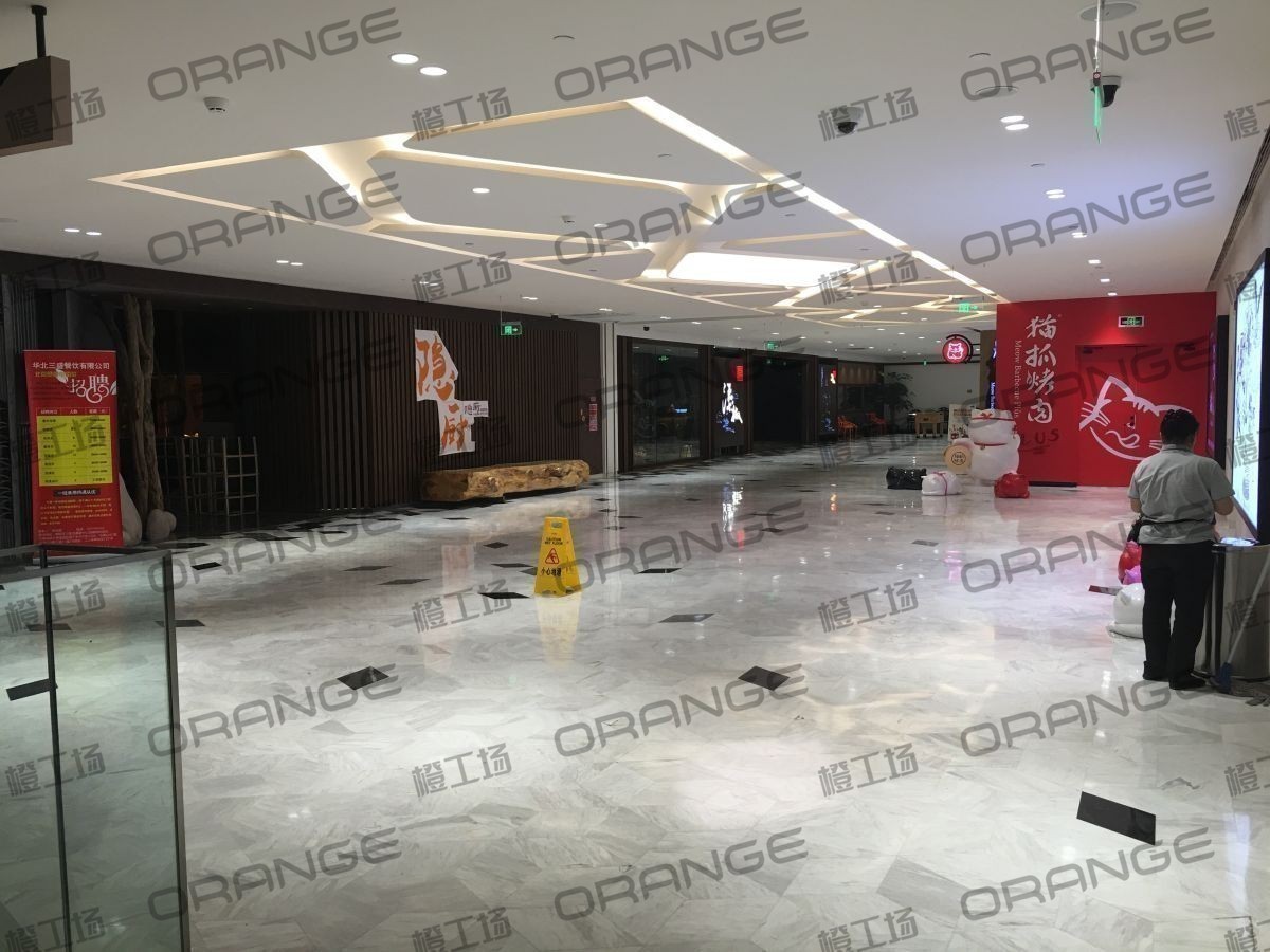 北京通盈中心-室内四楼扶梯南侧2