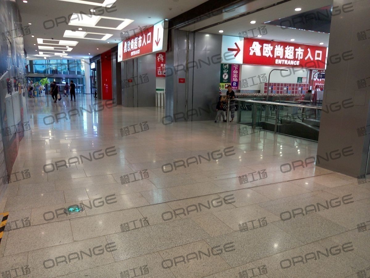 北京荟聚购物中心-室内一二楼东南侧欧尚超市东过道（两块）3