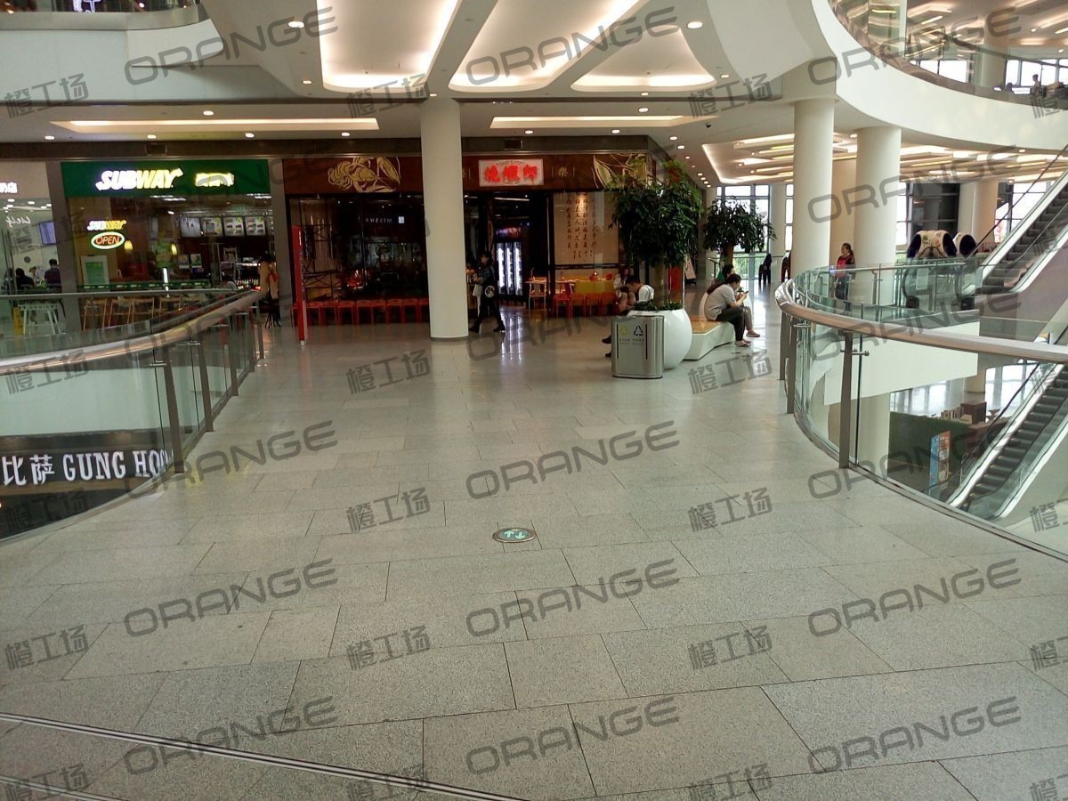 北京荟聚购物中心-室内二楼东北电梯东过道2（四块）4