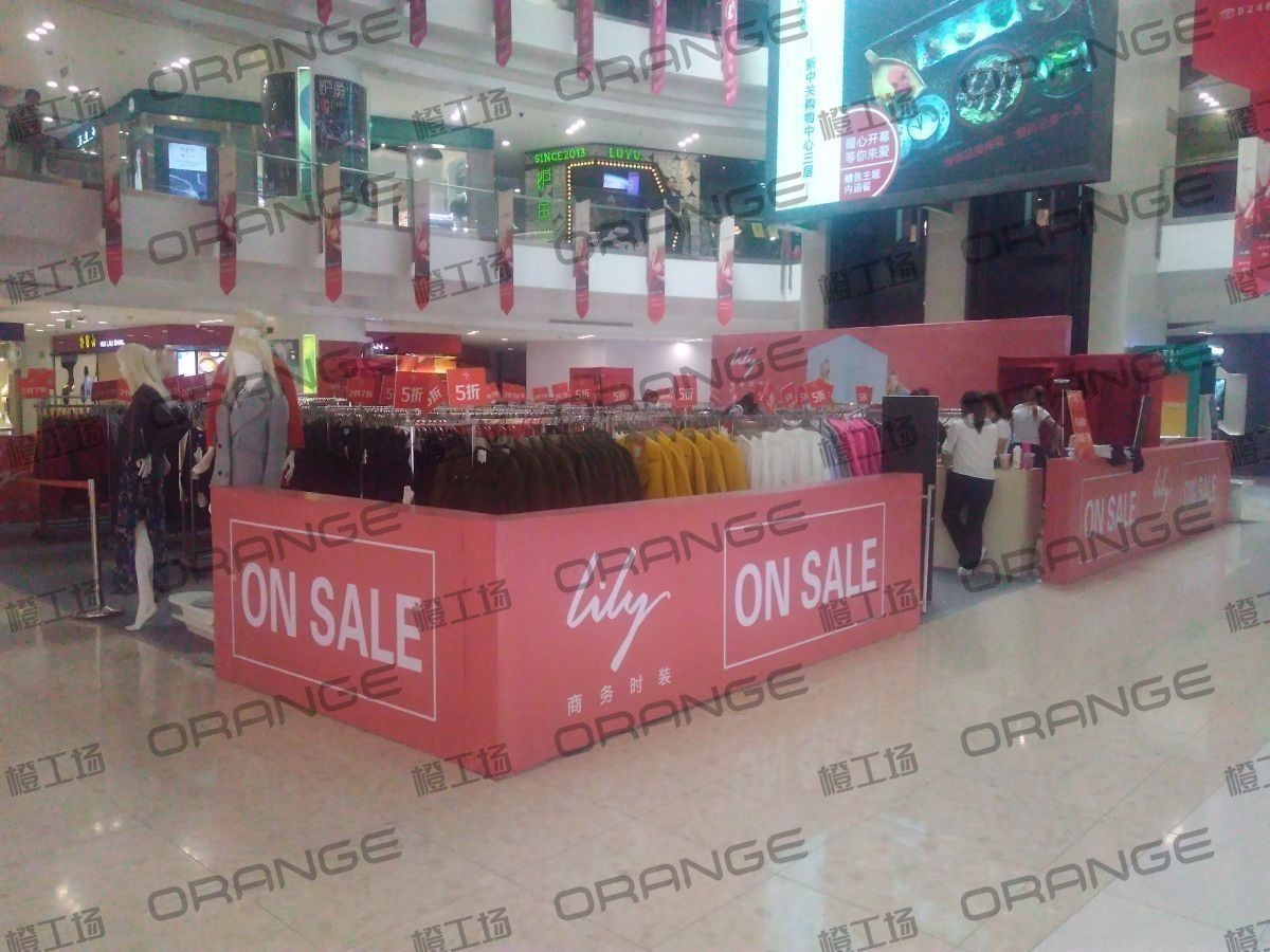 北京新中关购物中心-室内二楼北侧中厅2