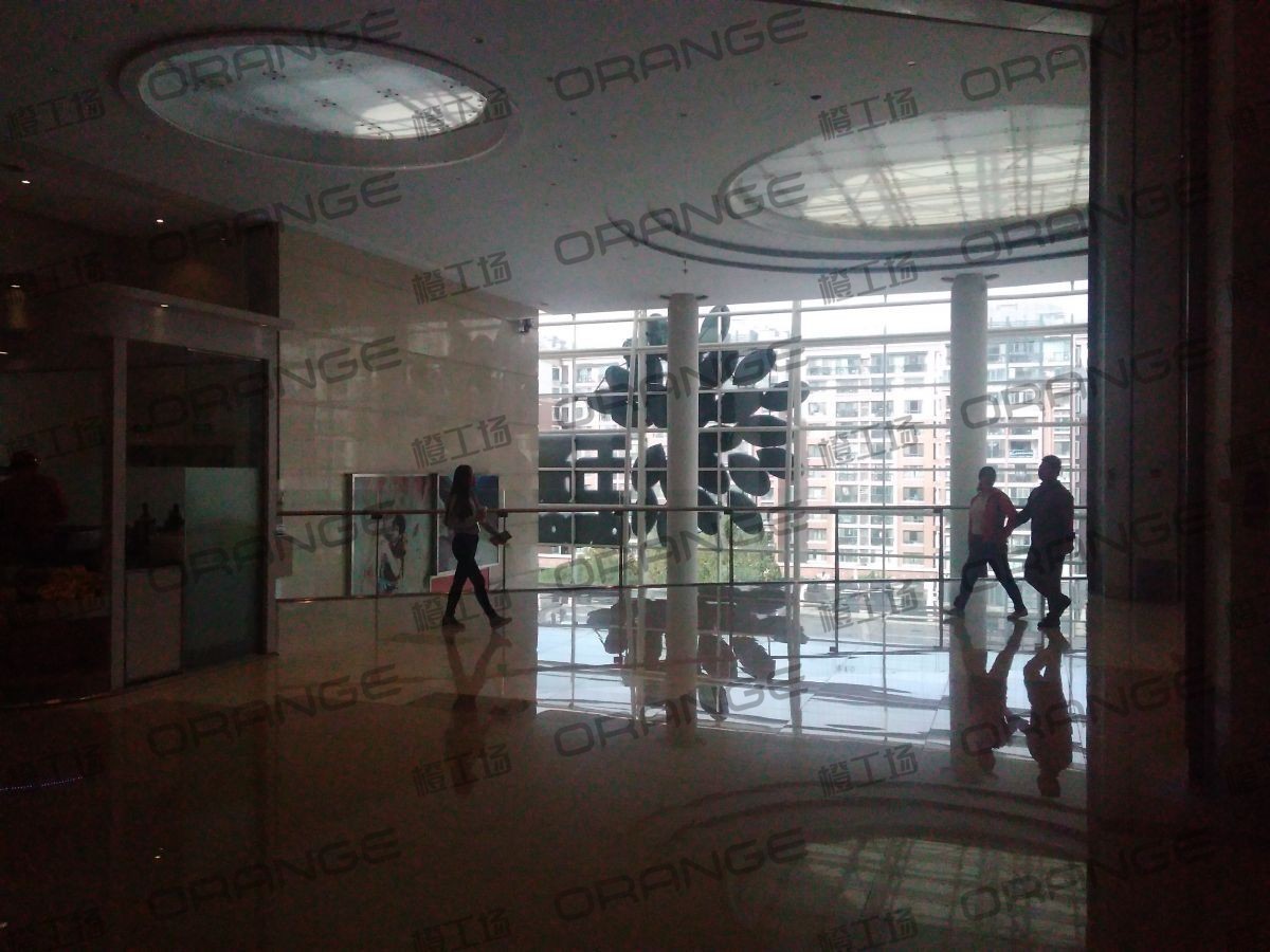 北京五彩城购物中心-室内四楼西区北侧扶梯南过道2