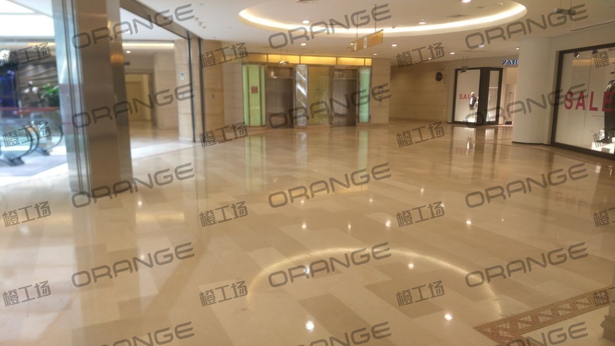 北京世贸天阶-室内南街三楼西侧扶梯口西4