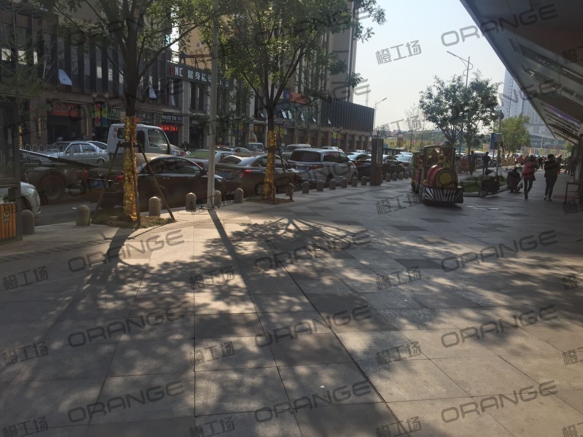 北京通州万达广场-室外金门西街b区南侧鲜米卷门前3