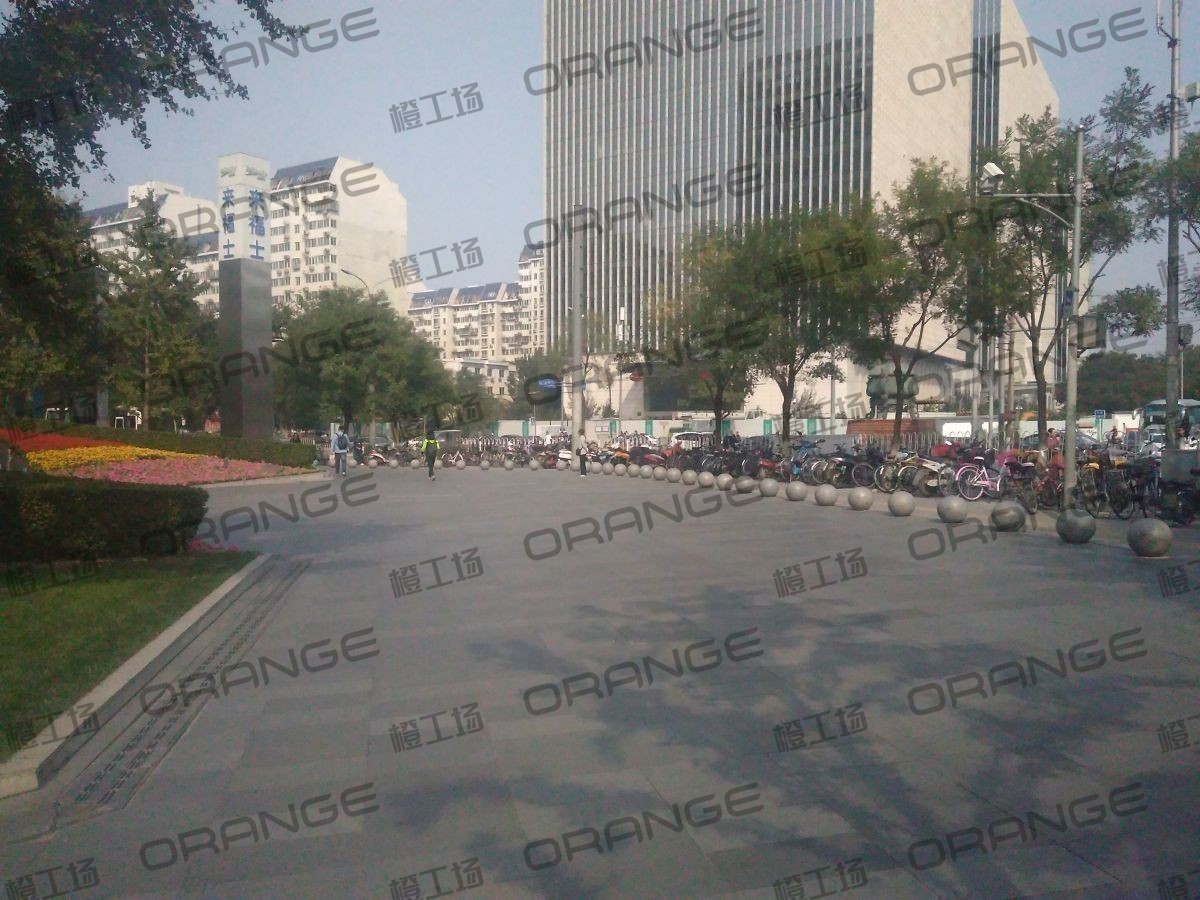 北京来福士广场-室外东北侧广场喷泉东3