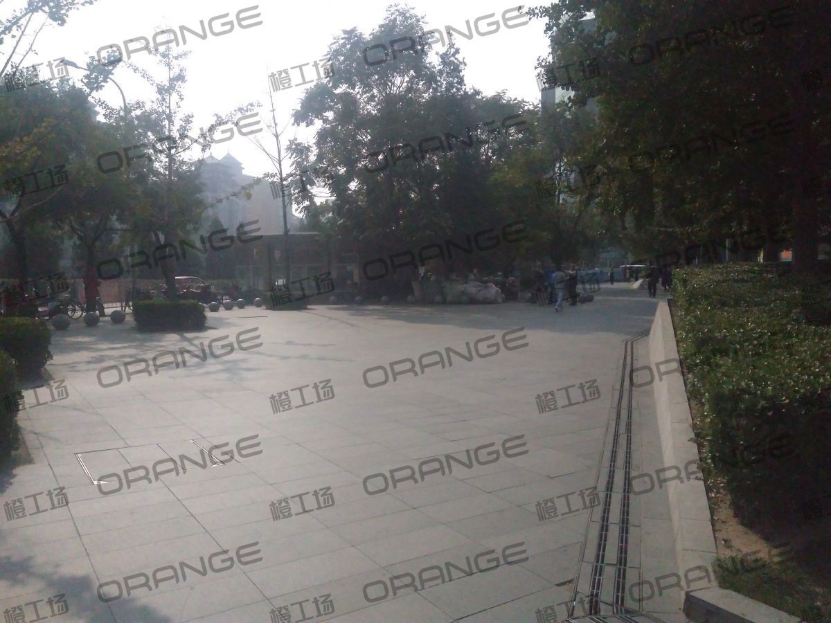 北京来福士广场-室外东北侧走廊2