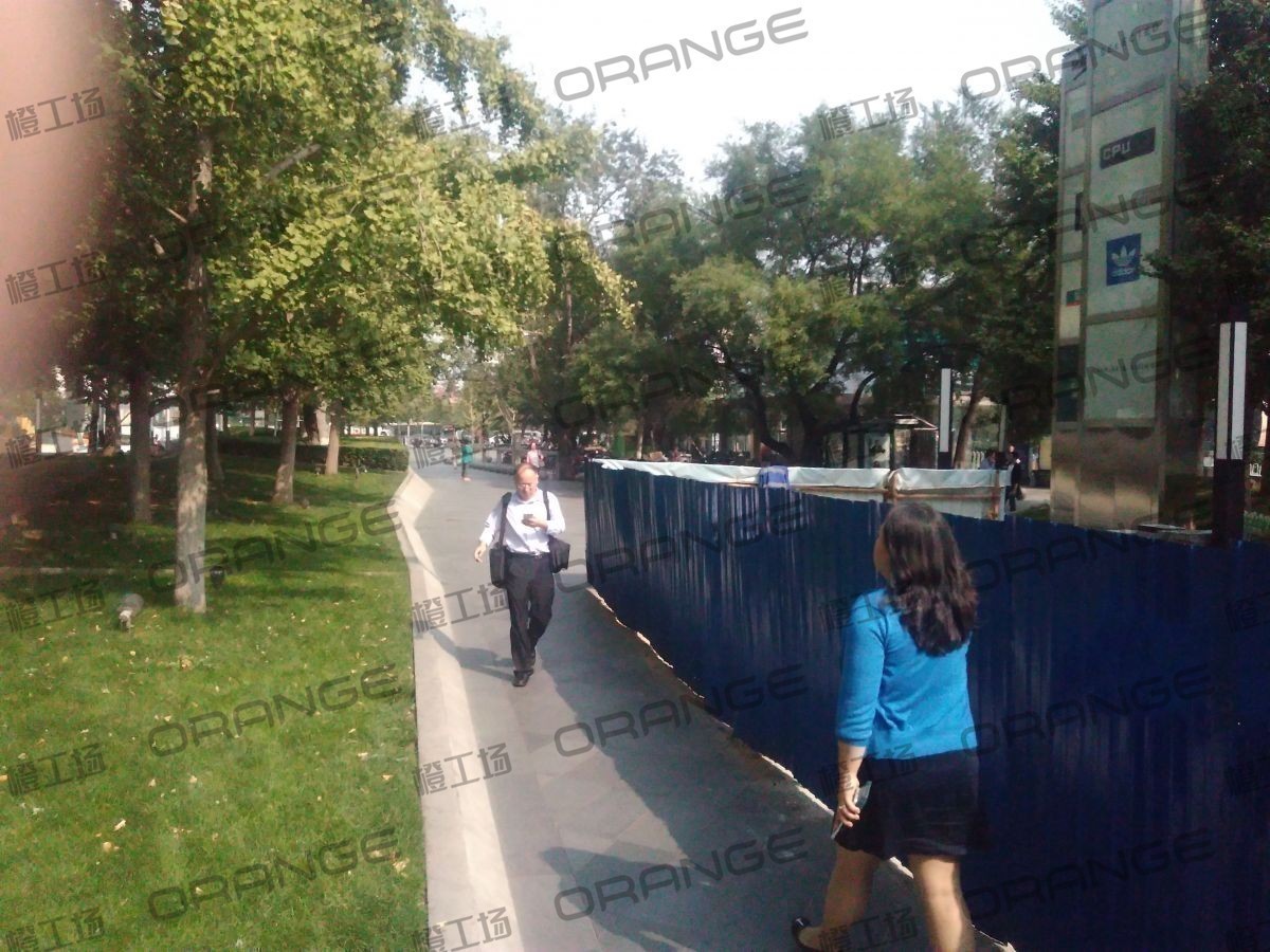 北京来福士广场-室外东侧外围走廊2