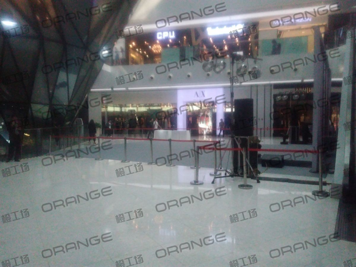 北京来福士广场-室内一楼中庭1