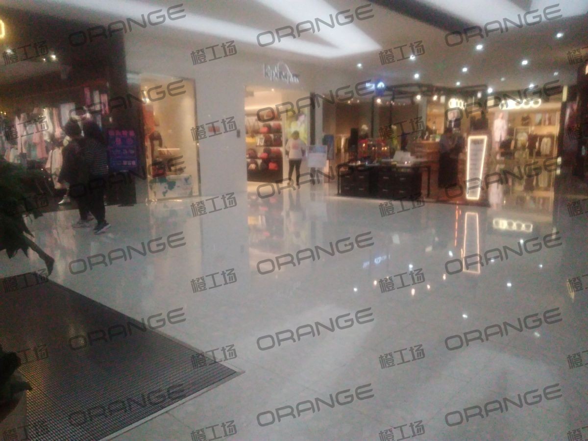 北京来福士广场-室内三楼东侧扶梯东走廊2