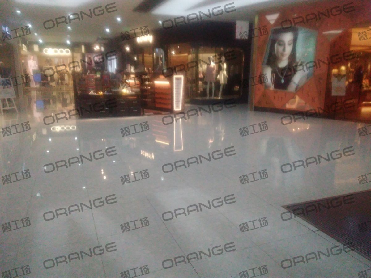 北京来福士广场-室内三楼东侧扶梯东走廊4