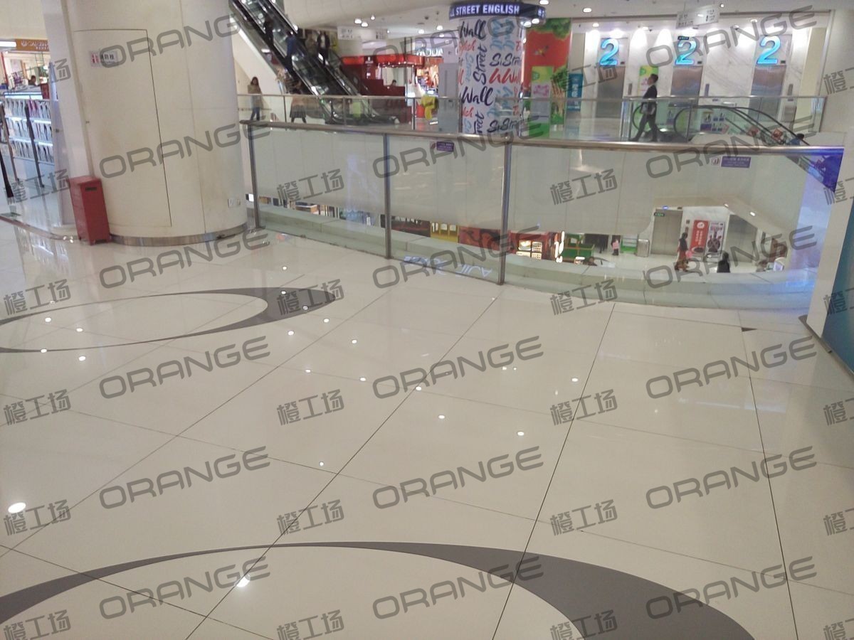 北京凯德mall大峡谷-室内二楼东侧briadcasy播门前1