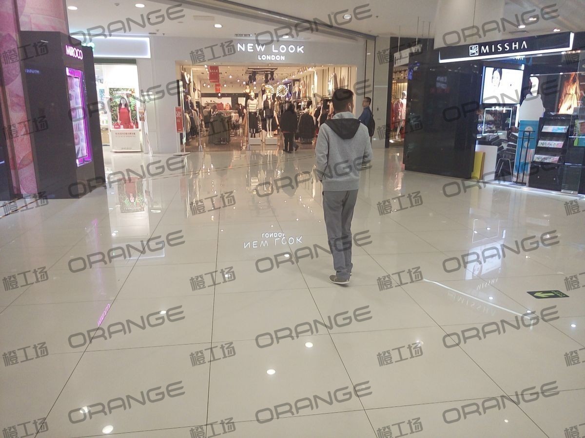 北京凯德mall大峡谷-室内一楼南侧newlook门前2