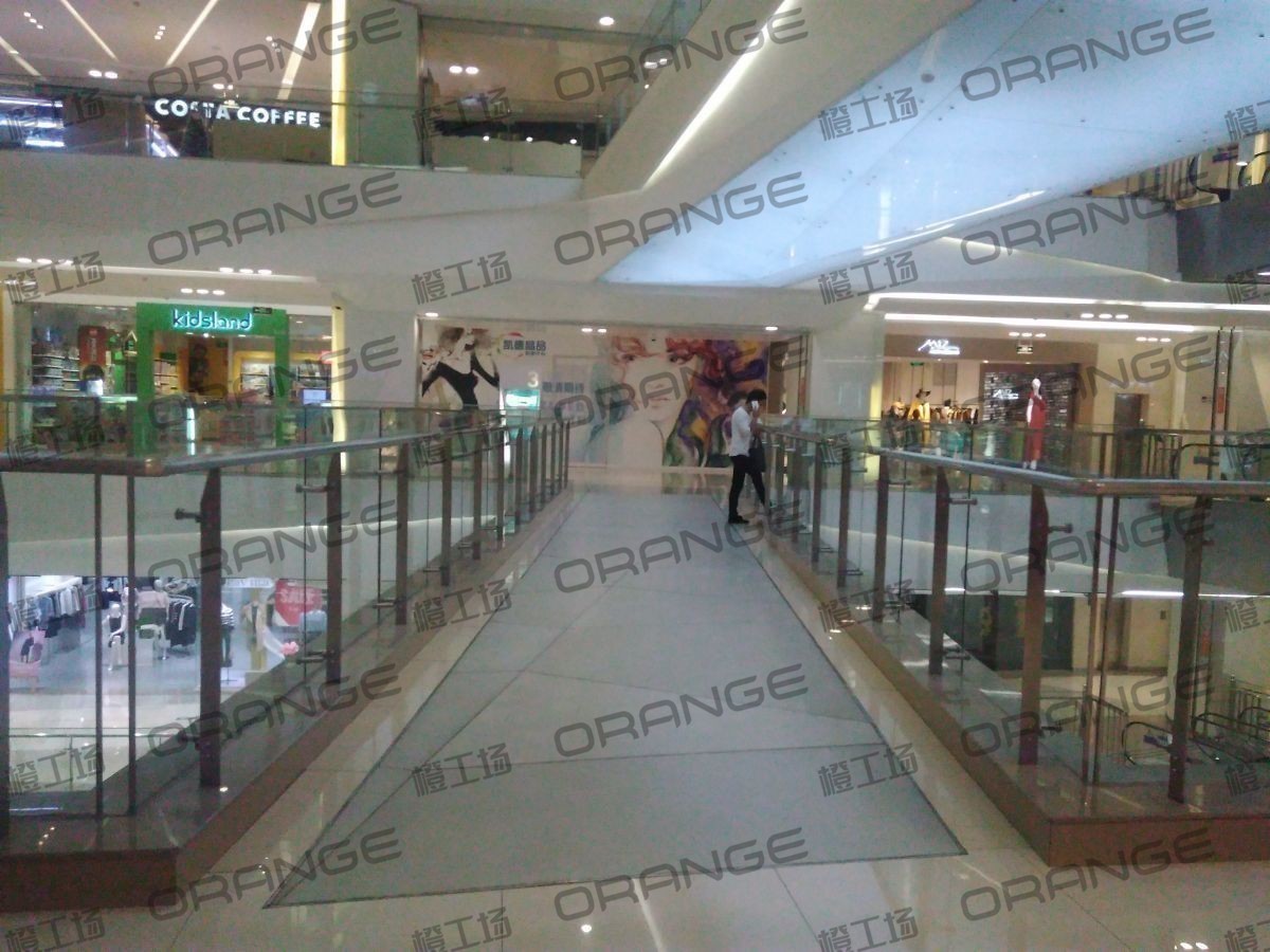 北京凯德晶品购物中心-室内三楼中厅走廊1