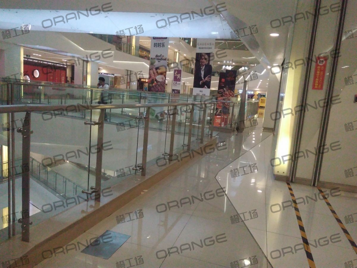 北京凯德晶品购物中心-室内三楼西侧扶梯东南走廊1