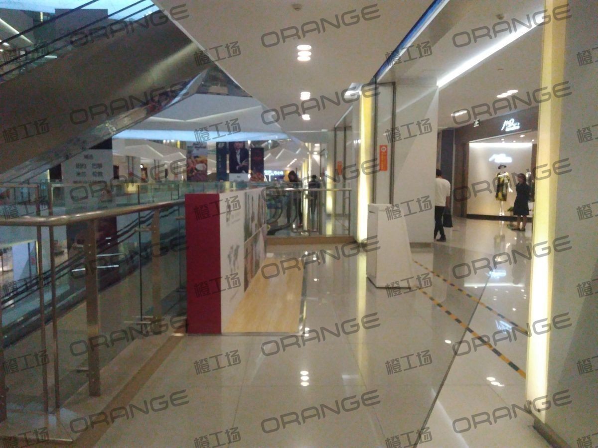 北京凯德晶品购物中心-室内三楼西侧扶梯西南走廊2