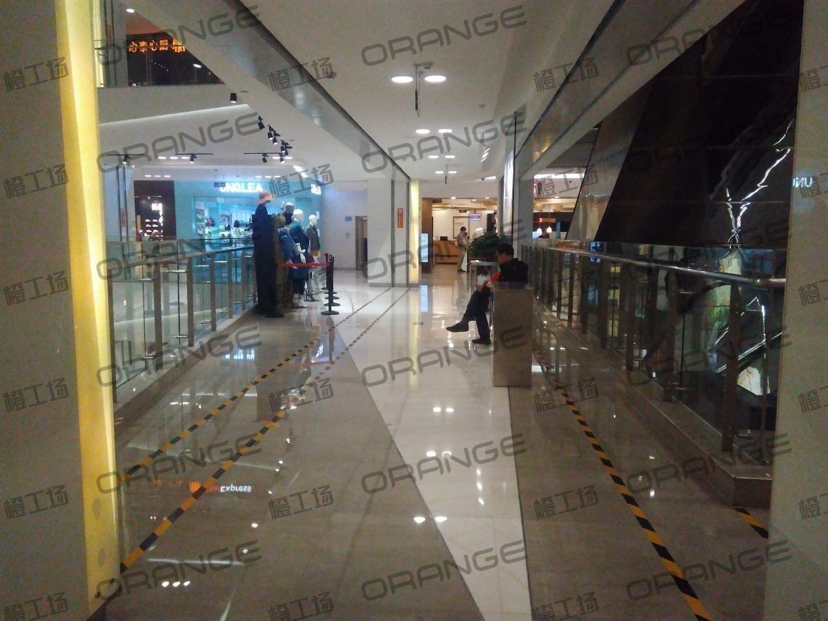 北京凯德晶品购物中心-室内二楼东侧扶梯西走廊3