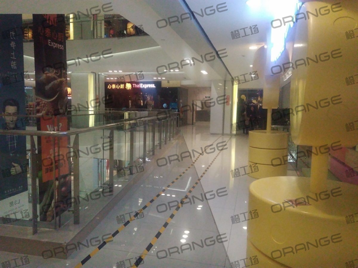 北京凯德晶品购物中心-室内三楼东侧扶梯西走廊3