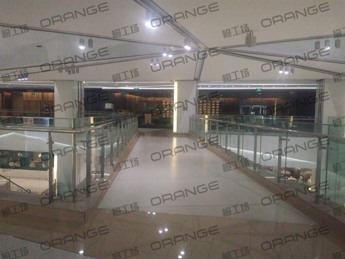 北京凯德晶品购物中心-室内五楼中厅走廊1