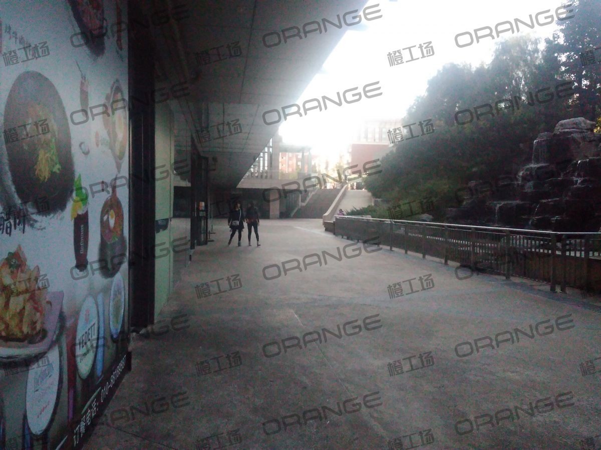 北京凯德晶品购物中心-室外B1北门北走廊4