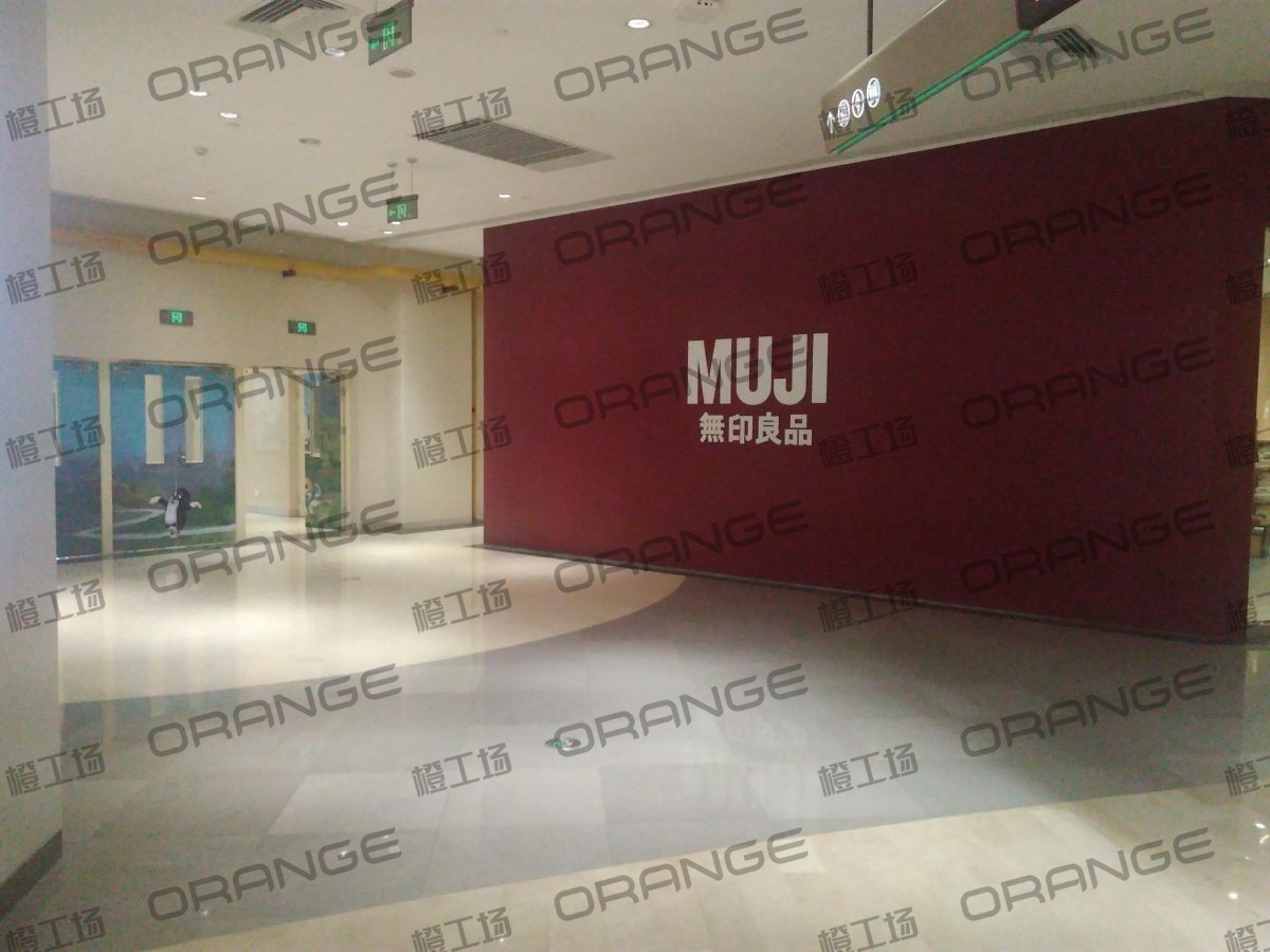 北京银座和谐广场购物中心-室内一楼东扶梯东南侧过道3