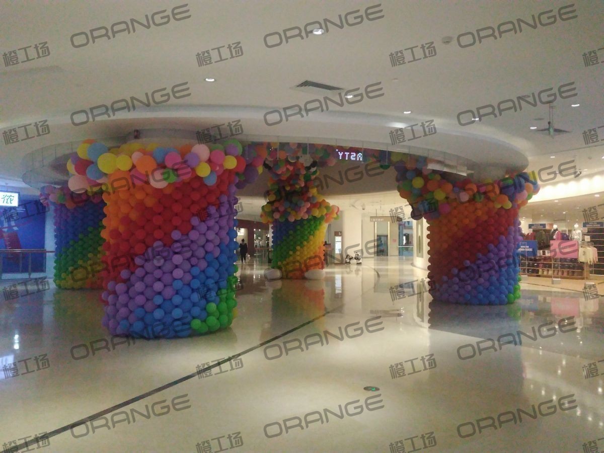 北京银座和谐广场购物中心-室内一楼东南门门内过道3