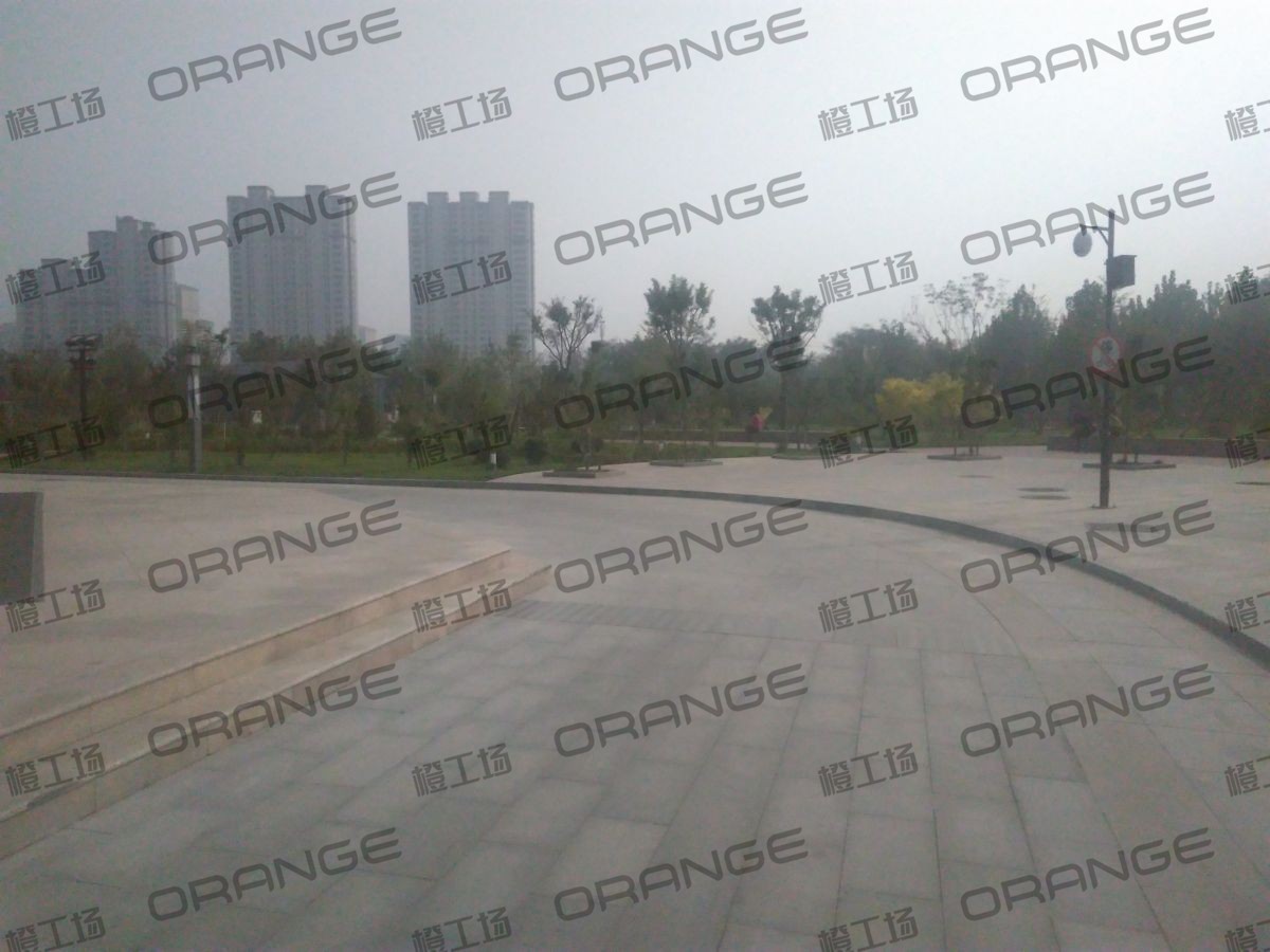 北京银座和谐广场购物中心-室外西南侧过道3