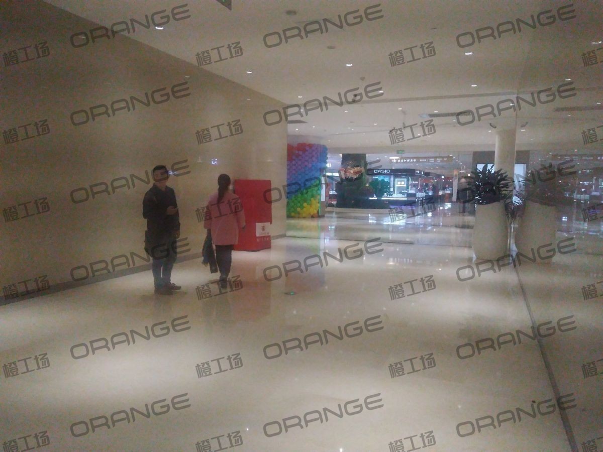 北京银座和谐广场购物中心-室内一楼西北侧北门门南过道1
