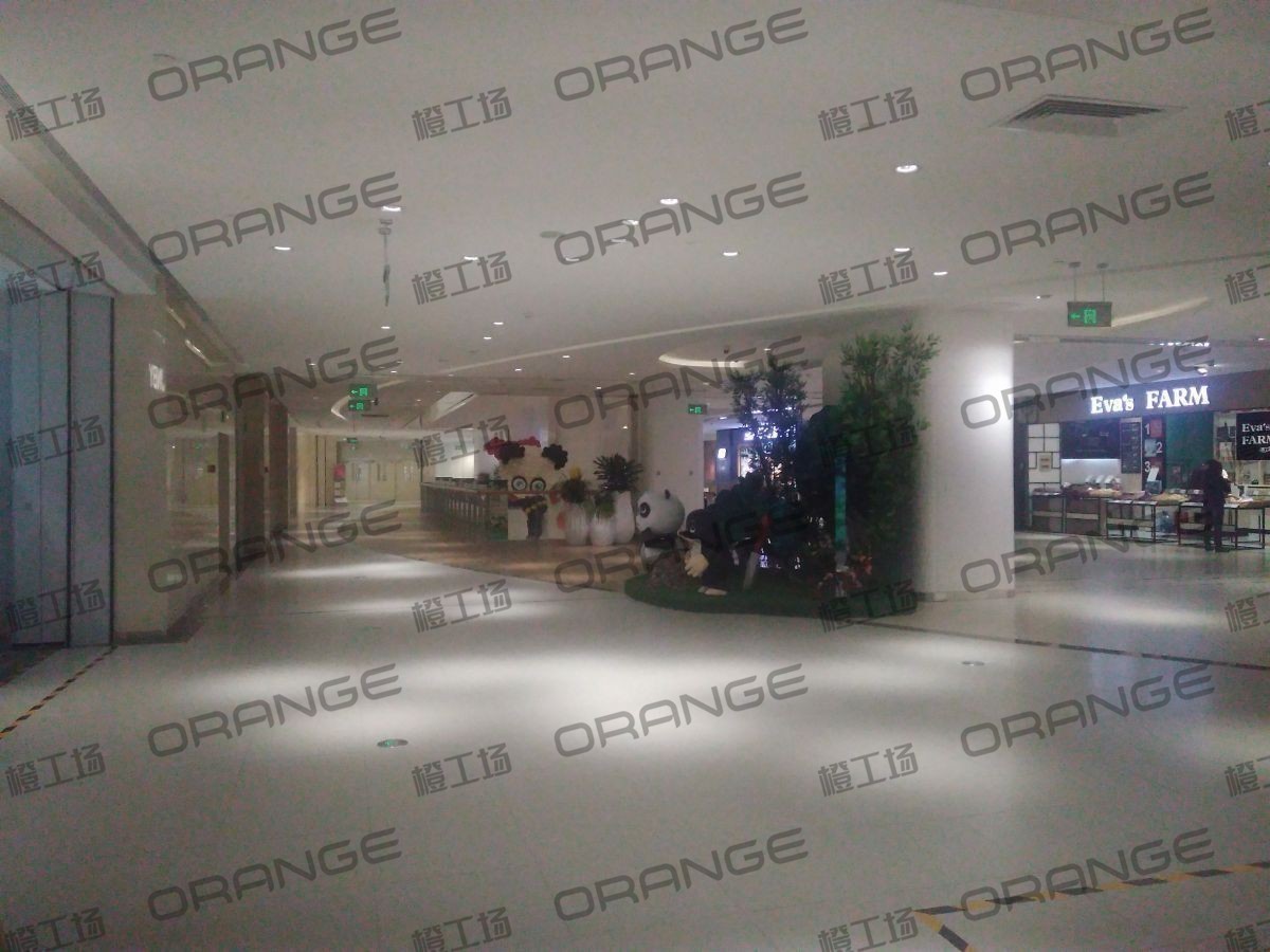 北京银座和谐广场购物中心-室内二楼西北侧扶梯东过道1