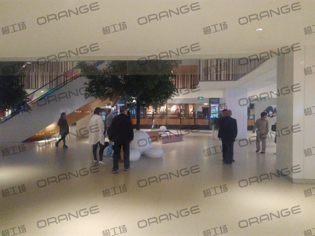北京银座和谐广场购物中心-室内五楼东南扶梯南吧友网咖门北过道2