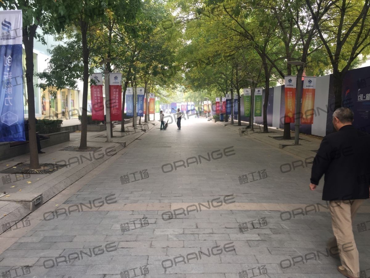 北京欧美汇购物中心-室外北侧newlook门前走廊3