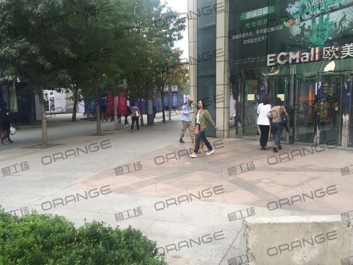北京欧美汇购物中心-室外西门门前2