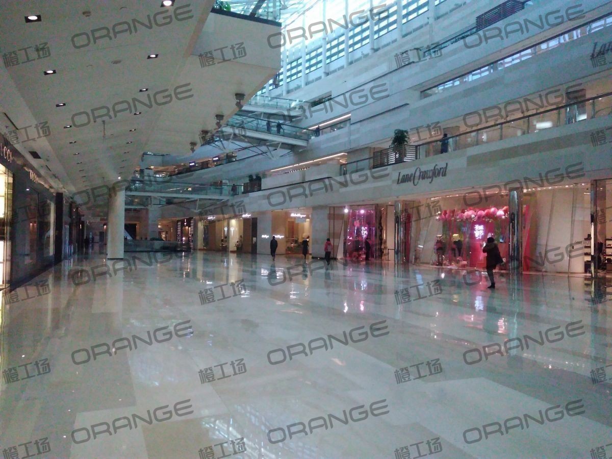 北京金融街购物中心-室内一楼东区中厅过道2
